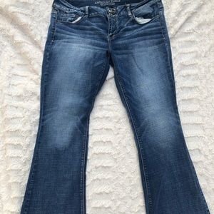 American Eagle Artist Jeans Size 16